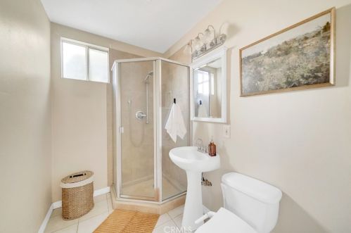 5609 Faculty Ave, Lakewood CA  90712-1815 exterior