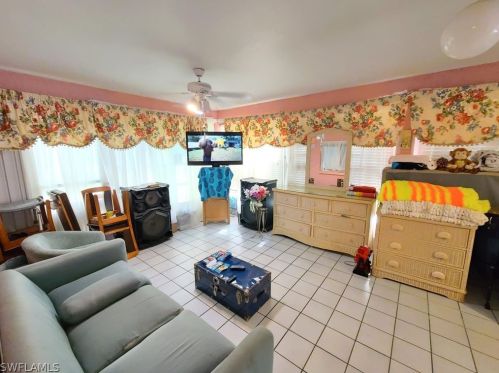 113 Robert Ave, Lehigh Acres FL  33936-1619 exterior