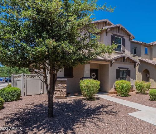 929 Pheasant Dr, Gilbert, AZ 85296-4600