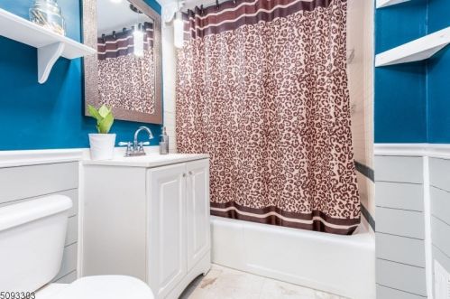 25 Osprey, Hackettstown NJ  07840-2726 exterior