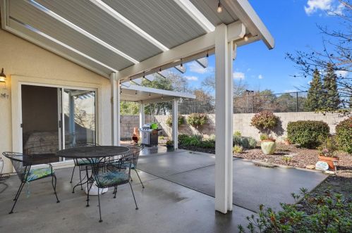 691 Diamond Glen Cir, Folsom CA 95630-3157 exterior