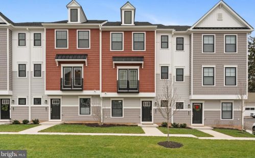 320 Walnut St, Collegeville PA  19426-3601 exterior