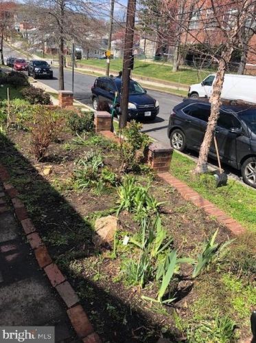 4417 Brooks St, Washington DC  20019-4606 exterior