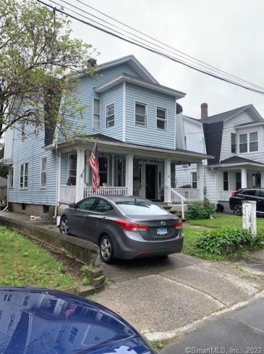 33 Wales St, Waterbury, CT 06705-1834