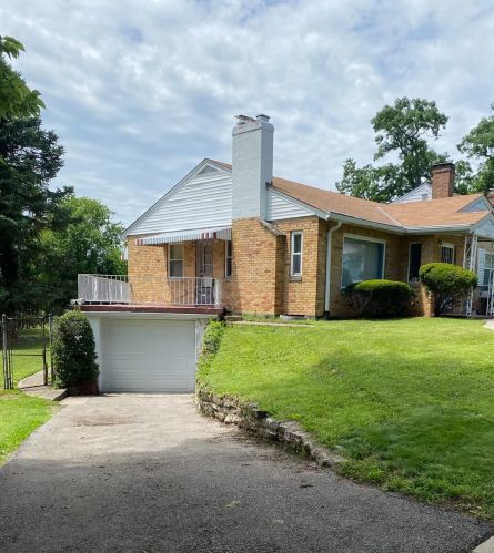 3449 Fernside Pl, Cincinnati, OH 45207-1401