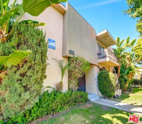 8241 Whitsett Ave, North Hollywood, CA 91605-1237