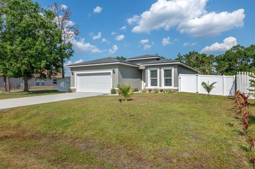 609 Wallaby Ln, Kissimmee, FL 34759-4228