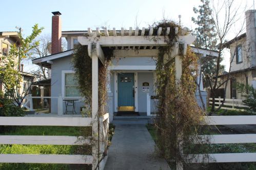 126 Lee St, Modesto CA  95354-0621 exterior