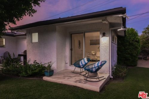 1271 San Lucas Rd, Palm Springs CA  92264-8187 exterior