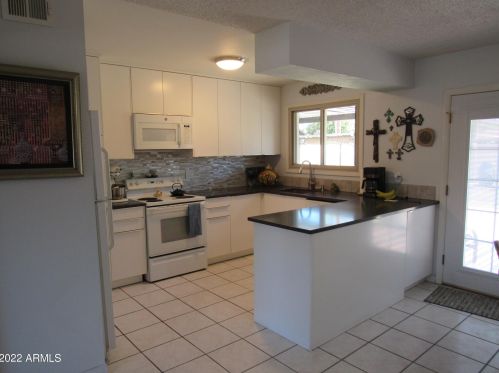 5431 81 Pl, Scottsdale AZ 85250-5636 exterior