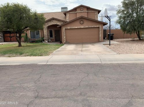 7895 Reade Ave, Glendale, AZ 85303-5601