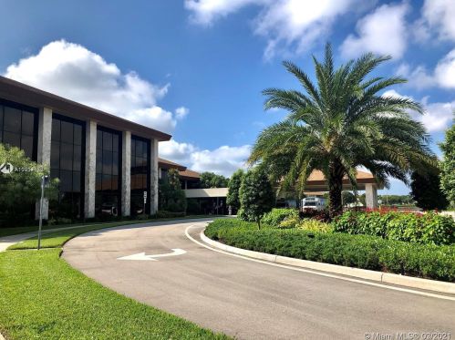 1100 130th Ave, Hollywood FL  33027-2167 exterior