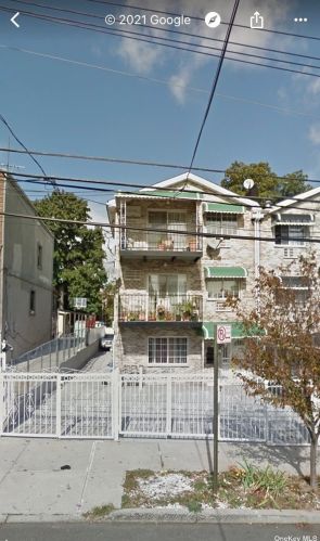 1045 226th St, Bronx, NY 10466-4815