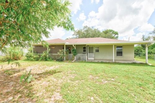 3005 Tena Ave, Lehigh Acres FL 33976-3431 exterior