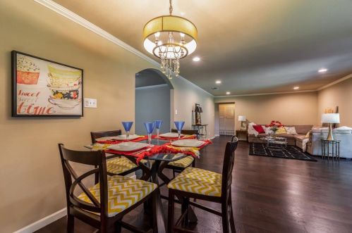 6809 Valhalla Rd, Fort Worth TX  76116-9113 exterior