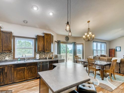 1434 133rd Ave, New Johannesburg WI  54017-6577 exterior