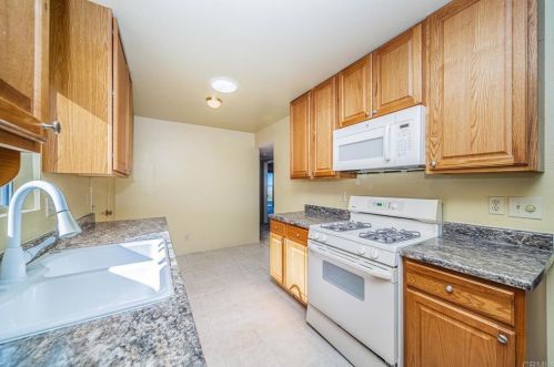 3866 San Pablo Ave, Oceanside CA  92057-7208 exterior