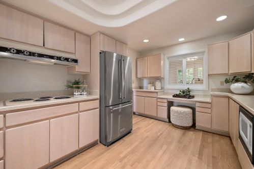 14665 Fieldstone Dr, Saratoga CA  95070-5760 exterior