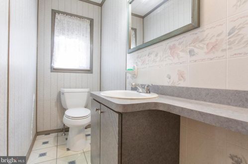 223 Riverview Ave, Ridley Park PA  19078-1628 exterior