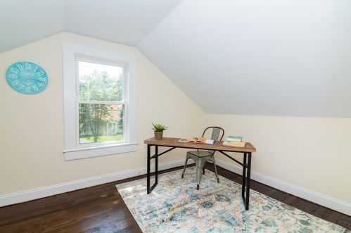 12 Maine Ave, Natick MA  01760-2219 exterior