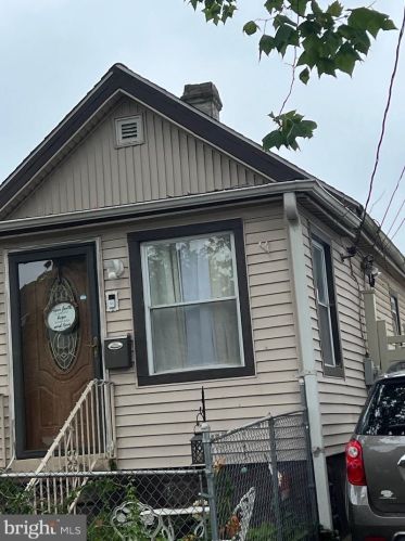 1054 31st St, Camden NJ  08105-4116 exterior