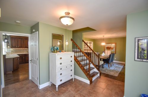 441 Goebel Ct, Covington, KY 41011-1869