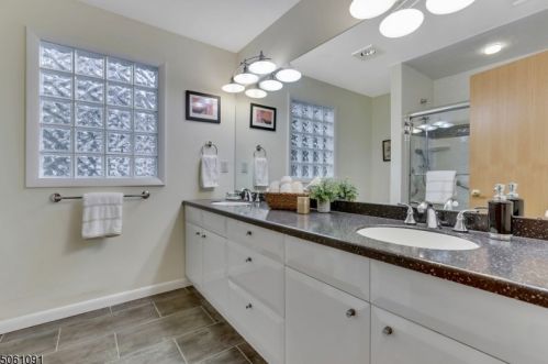 69 Fairway Ave, Verona NJ  07044-1010 exterior