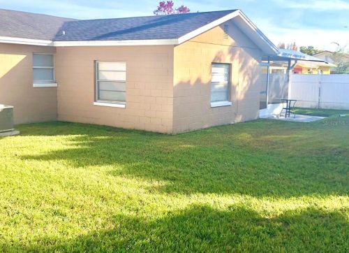4922 Headlee Dr, Orlando, FL 32822-1718