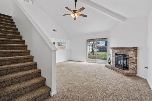 15530 Lottie Way, Lathrop CA  95330-9475 exterior