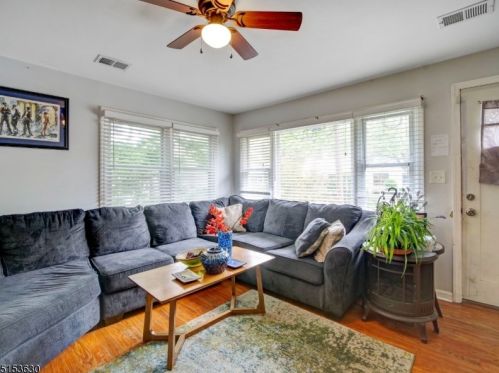 158 40th St, Irvington NJ  07111-1184 exterior