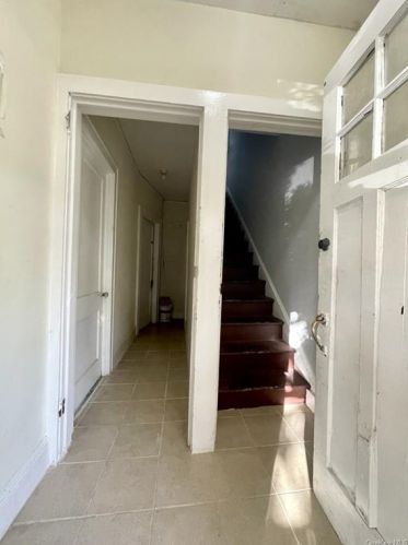 439 7th Ave, Mount Vernon NY  10550-4421 exterior