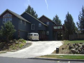 2293 Lynda Ln, Bend, OR 97701-6639