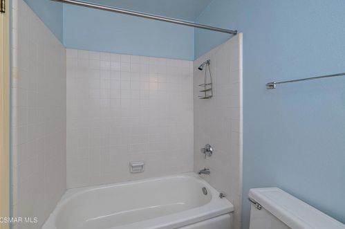 6297 Jill Ct, Simi Valley CA 93063-3727 exterior