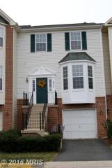 20151 Hardwood Ter, Ashburn VA  20147-2750 exterior