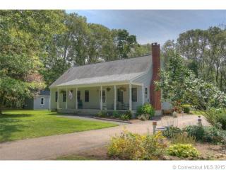 9 Pheasant Run Rd, Stonington, CT 06378-1935