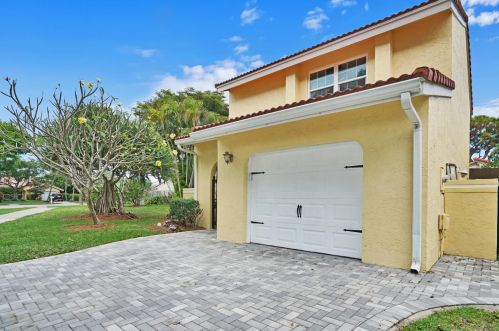 1265 22nd Ave, Delray Beach, FL 33445-2641