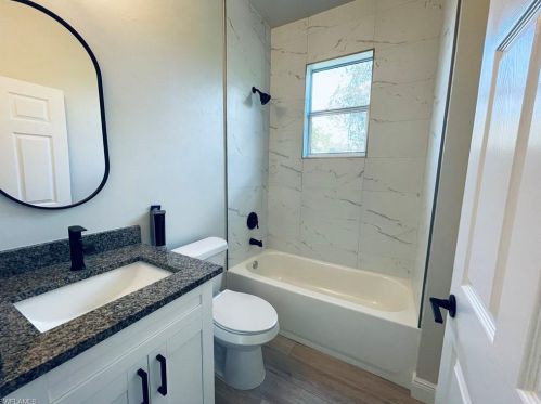 2922 12th Ave, Naples FL  34120-3533 exterior