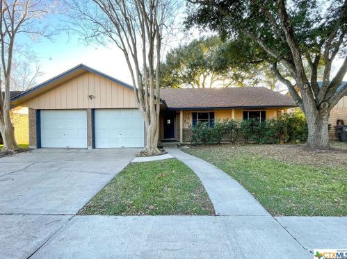 509 Shiloh Dr, Victoria, TX 77904-2430