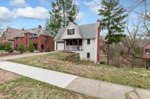 209 Inglewood Dr, Pittsburgh, PA 15228-1507