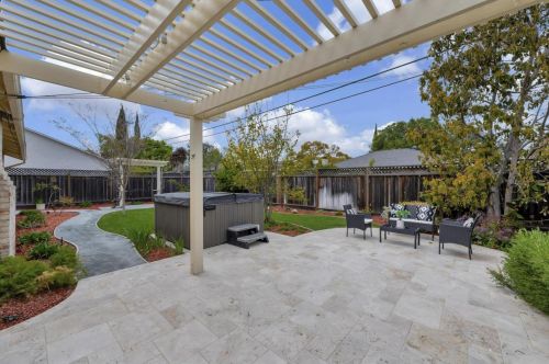 957 Lorne Way, Sunnyvale CA 94087-4916 exterior