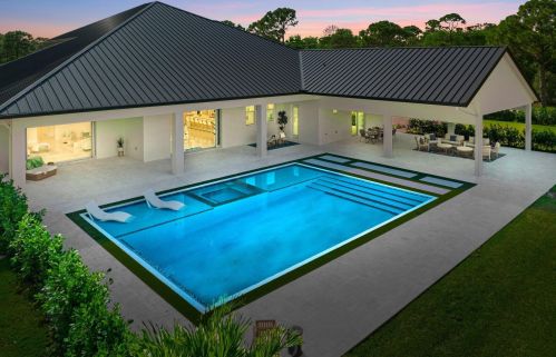 10255 Yuma Ter, Palm City FL  34990-5479 exterior