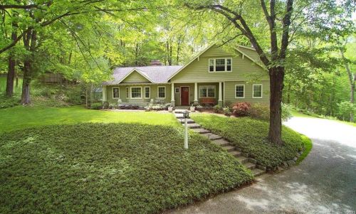 115 Nod Hill Rd, Ridgefield, CT 06877-6010