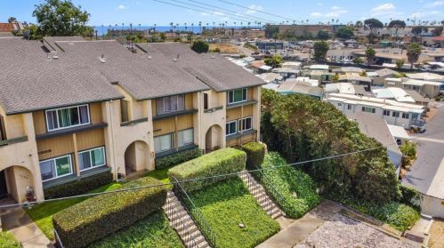 1401 La Salina St, Oceanside, CA 92054-5433