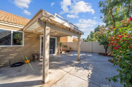 31734 Calle Novelda, Temecula CA  92592-3745 exterior