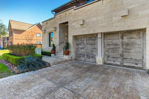 4411 Dorothy St, Bellaire, TX 77401-5610