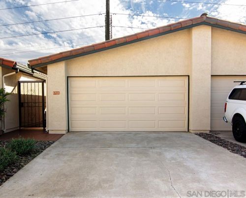 6985 Camino Degrazia, San Diego CA 92111-7810 exterior
