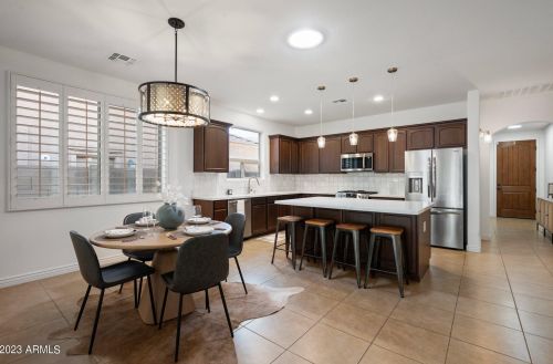 28305 44th Way, Cave Creek AZ  85331-3641 exterior