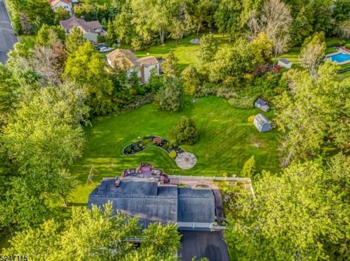 1751 Circle Dr, Martinsville NJ  08836-2148 exterior