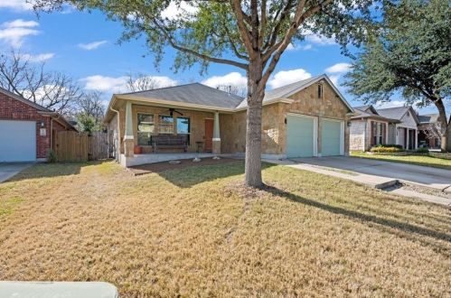 7000 Bay City Bnd, Austin, TX 78725-2937