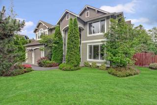 3022 101st Pl, Everett WA  98208-4561 exterior